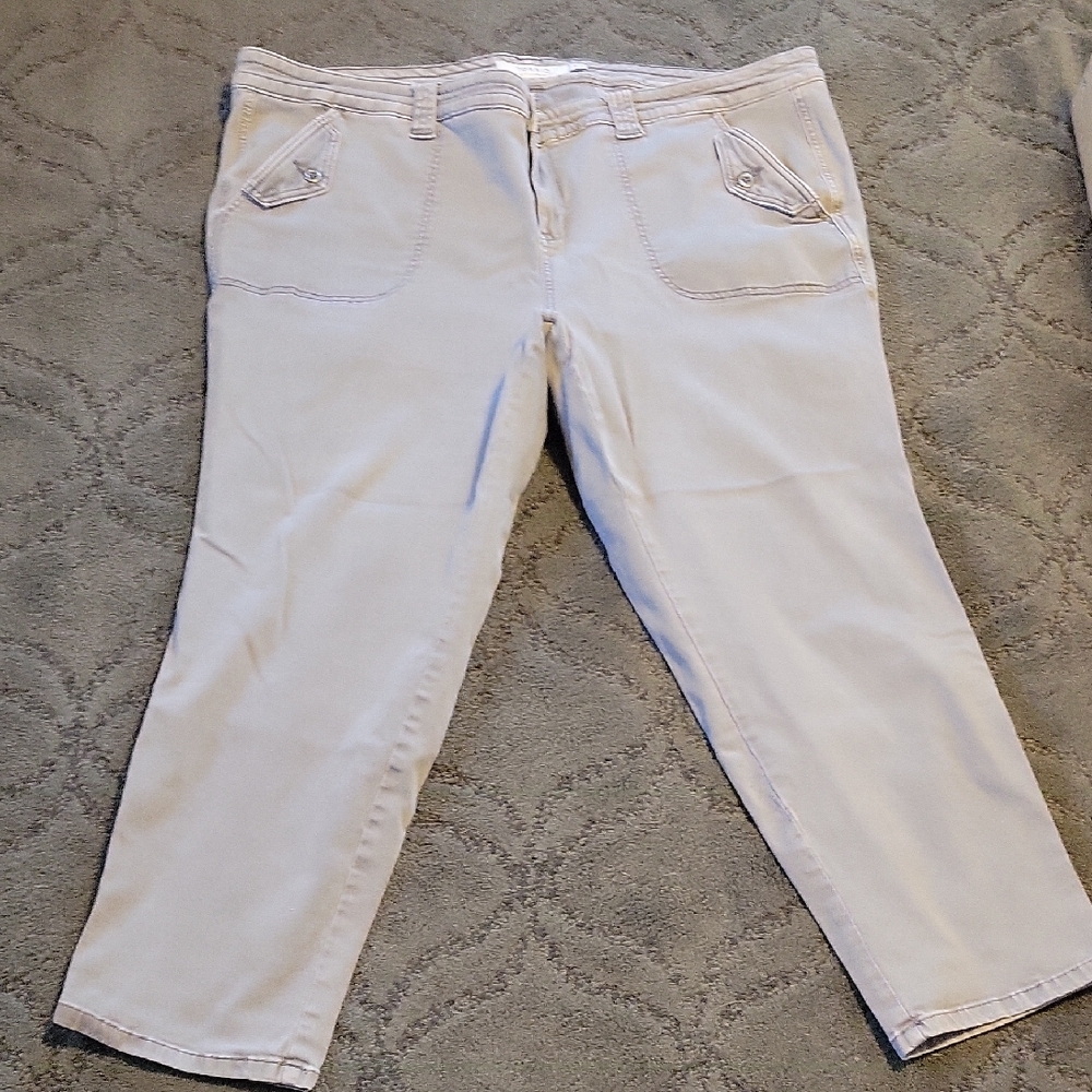 torrid Light Beige Ankle Crop Jeans